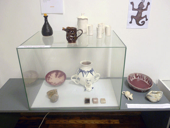 Pièces réalisées dans le cadre du cours de poterie pour adultes dispensé par Fabienne Gilles