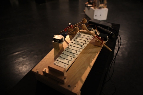 Restitution du projet « Musique mécanique » du 2 juin 2018 dans la salle de spectacle de la Maison populaire. © Edouard Sufrin