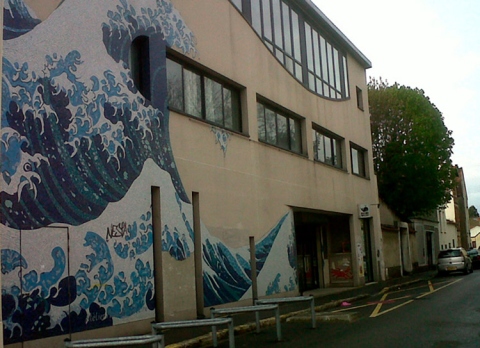 Façade extérieure du Centre d'art (entrée principale de la Maison populaire côté rue Dombasle)